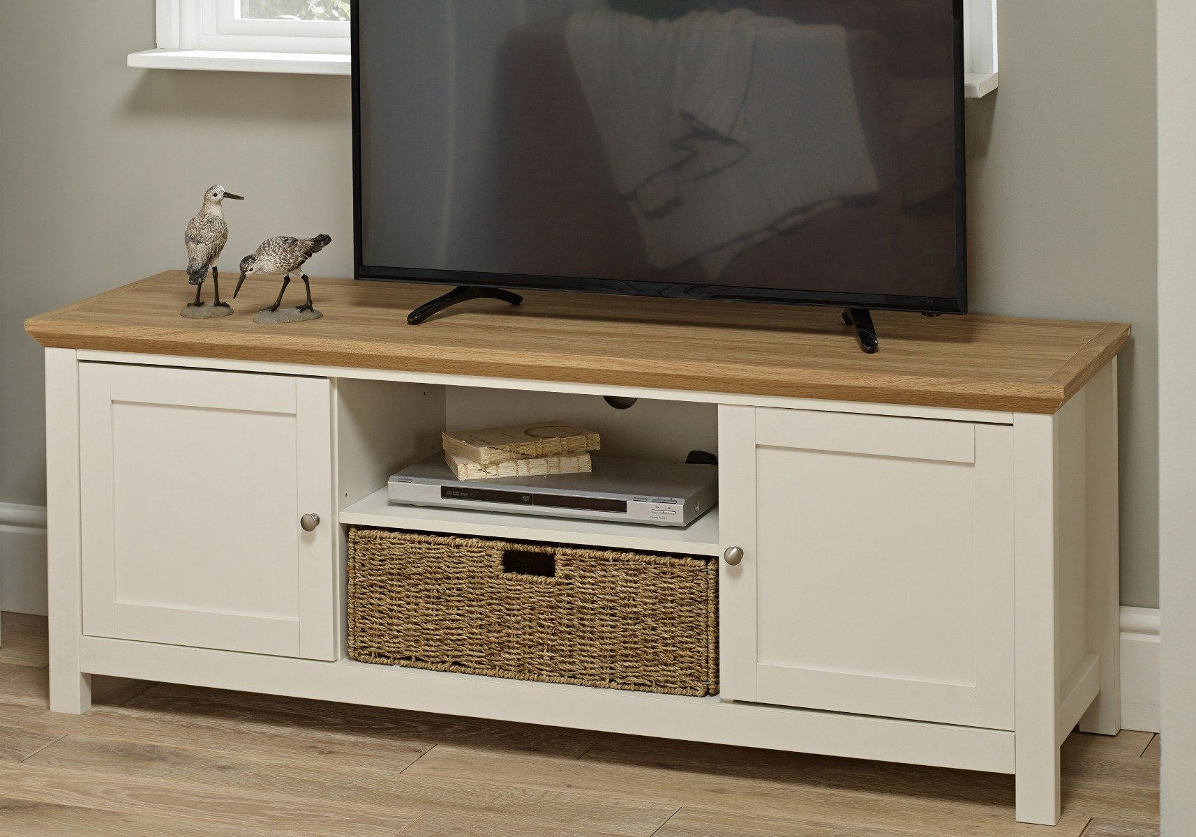 TV stand