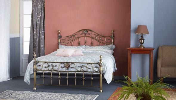 Harmony Elizabeth With Crystal Finials Metal Bedframe