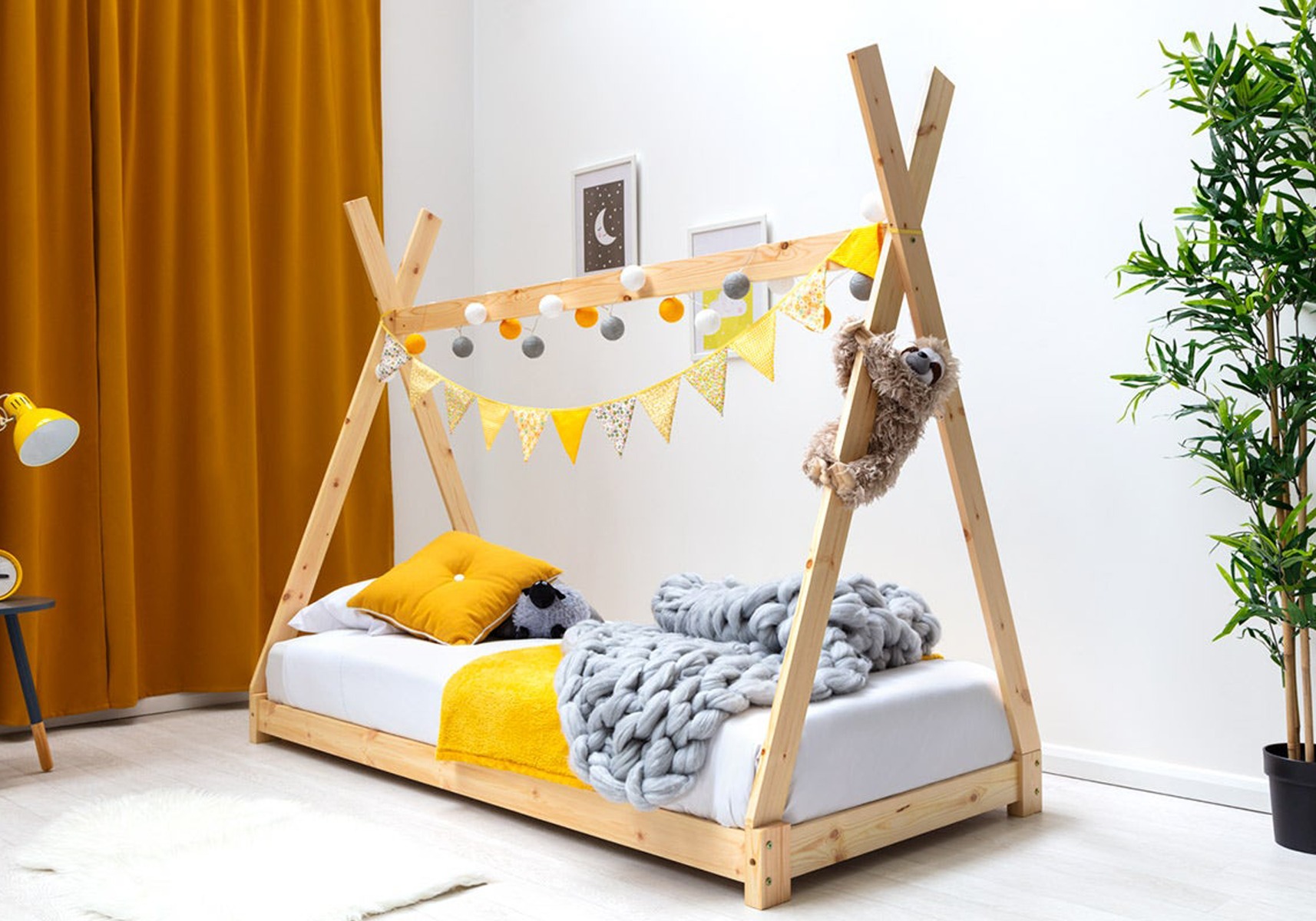 Flair Solid Wood Tent Bed - Pine